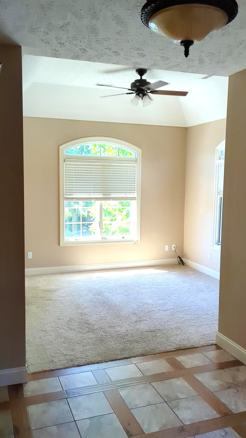 104-112 White Rock Rd, Billings, MO for lease Interior Photo- Image 1 of 5