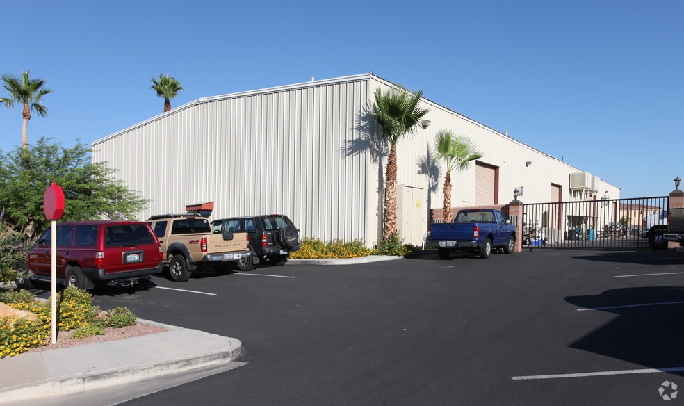 265 Elliott Rd, Henderson, NV for lease - Building Photo - Image 2 of 26
