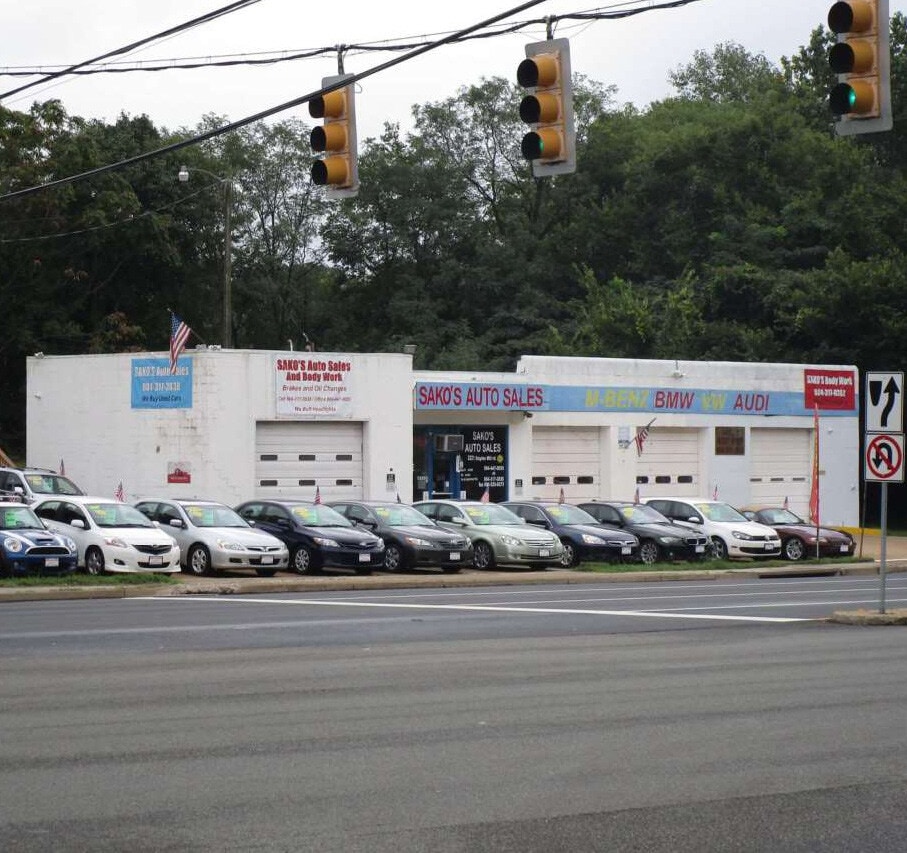 2221 Staples Mill Rd, Richmond, VA for lease Building Photo- Image 1 of 7