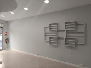 Retail in Reus, Tarragona for lease Interior Photo- Image 1 of 19