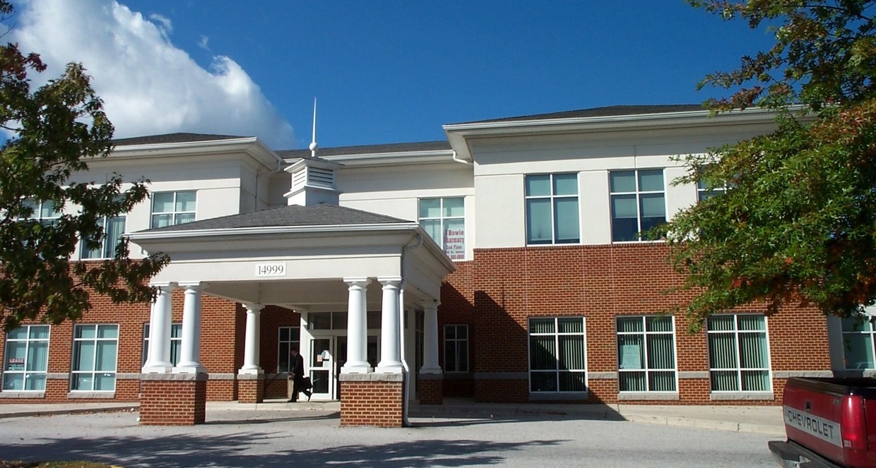 14999 Health Center Dr, Bowie, MD à louer Photo du b timent- Image 1 de 8