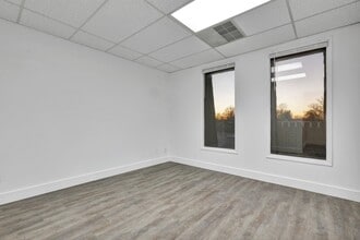 3721 W Michigan Ave, Lansing, MI à louer Photo intérieure- Image 2 de 7