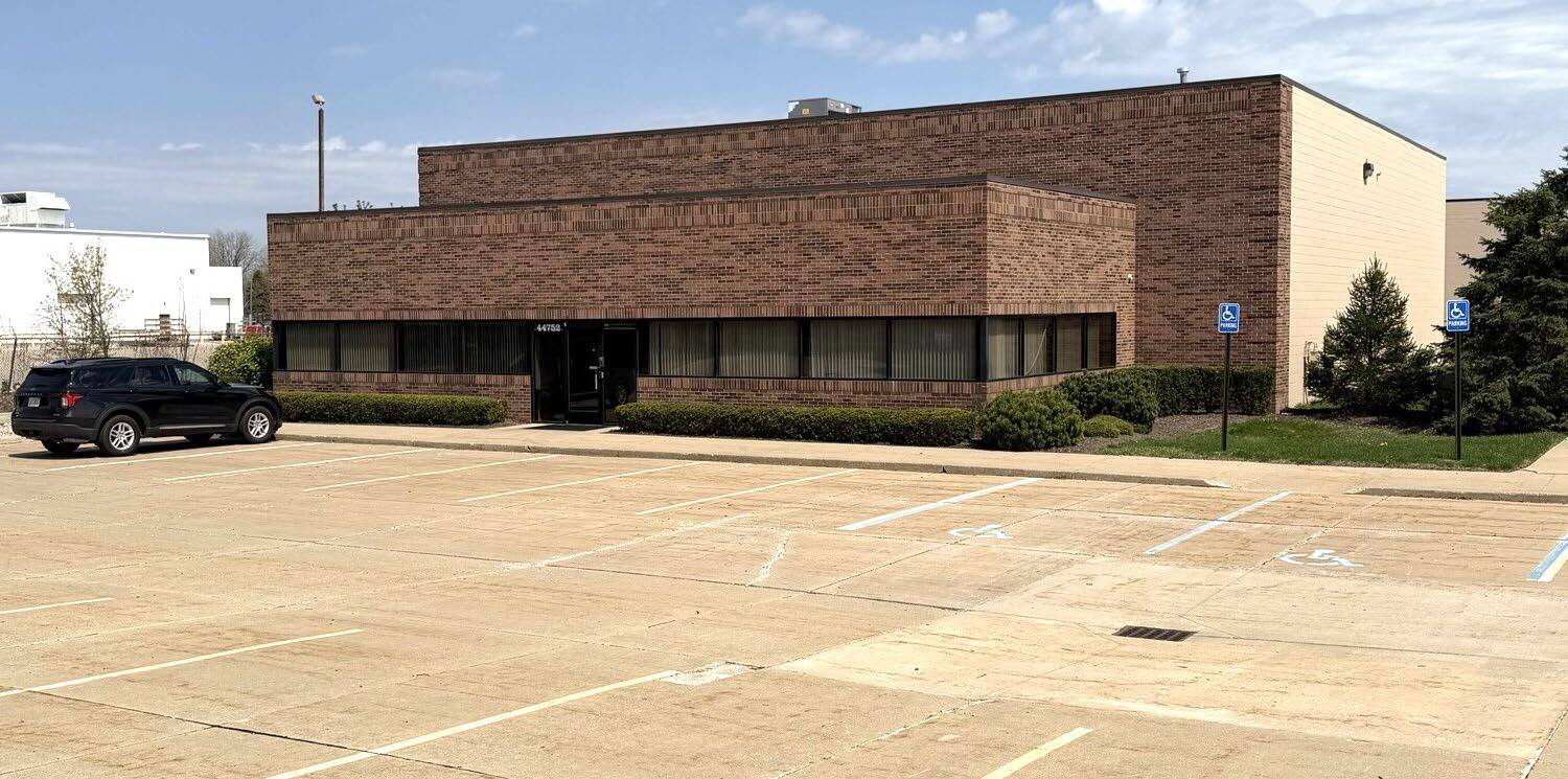 44752 Morley Dr, Clinton Township, MI for lease Building Photo- Image 1 of 9