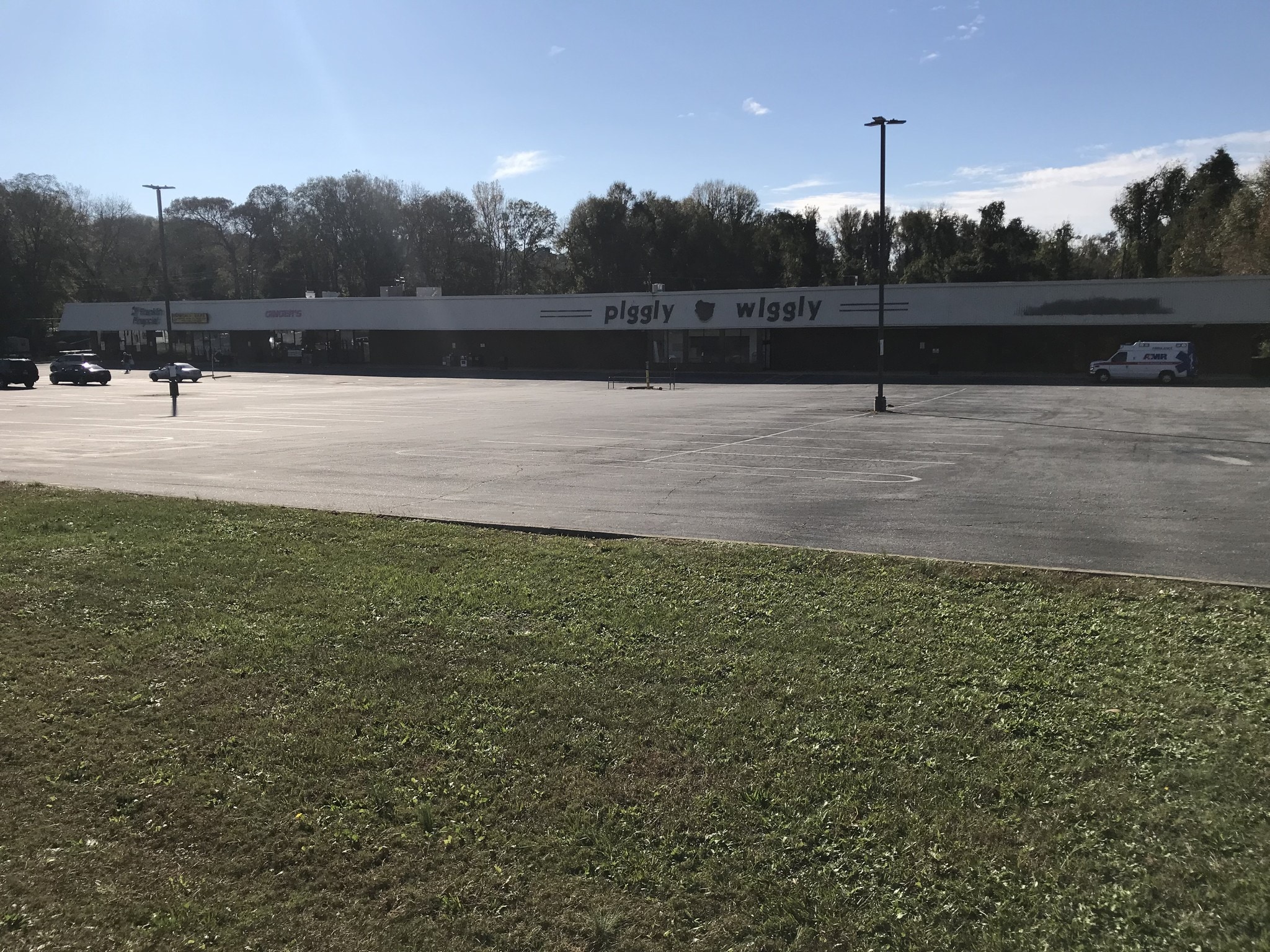 208 HIGHWAY 29, Hogansville, GA for lease Building Photo- Image 1 of 2