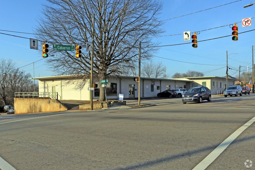301 W Cabarrus St, Raleigh, NC for lease - Primary Photo - Image 1 of 13