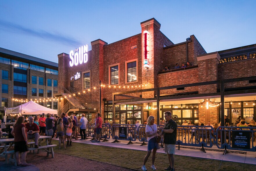 2999 Olympus Blvd, Coppell, TX à louer - Photo du bâtiment - Image 2 de 17