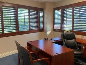 21900 Burbank, Woodland Hills, CA for lease Interior Photo- Image 2 of 9