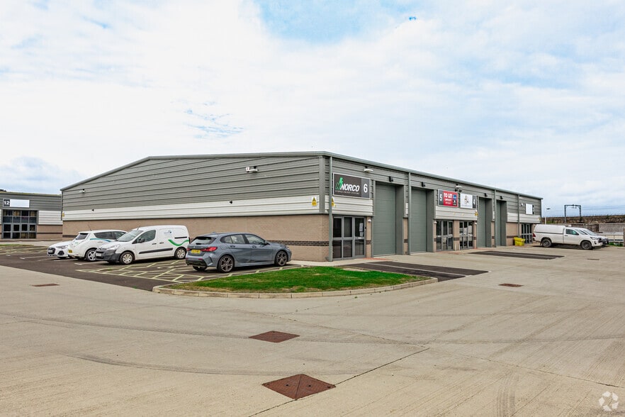 Cliftonhall Rd, Newbridge for lease - Building Photo - Image 2 of 2