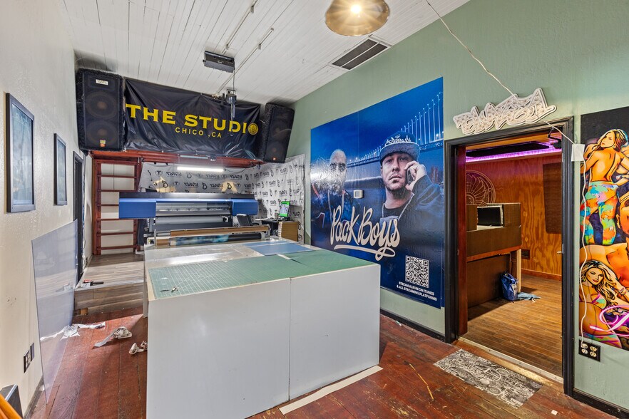 236 W 9th St, Chico, CA for sale - Building Photo - Image 3 of 11