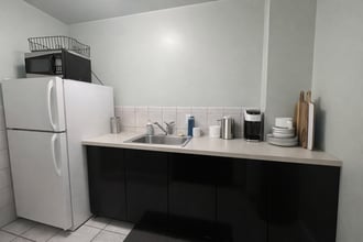 18-54 43rd St, Astoria, NY à louer Photo intérieure- Image 2 de 11