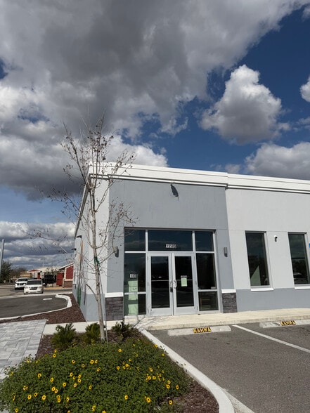 19580 Cochran Blvd, Port Charlotte, FL for lease - Building Photo - Image 2 of 11