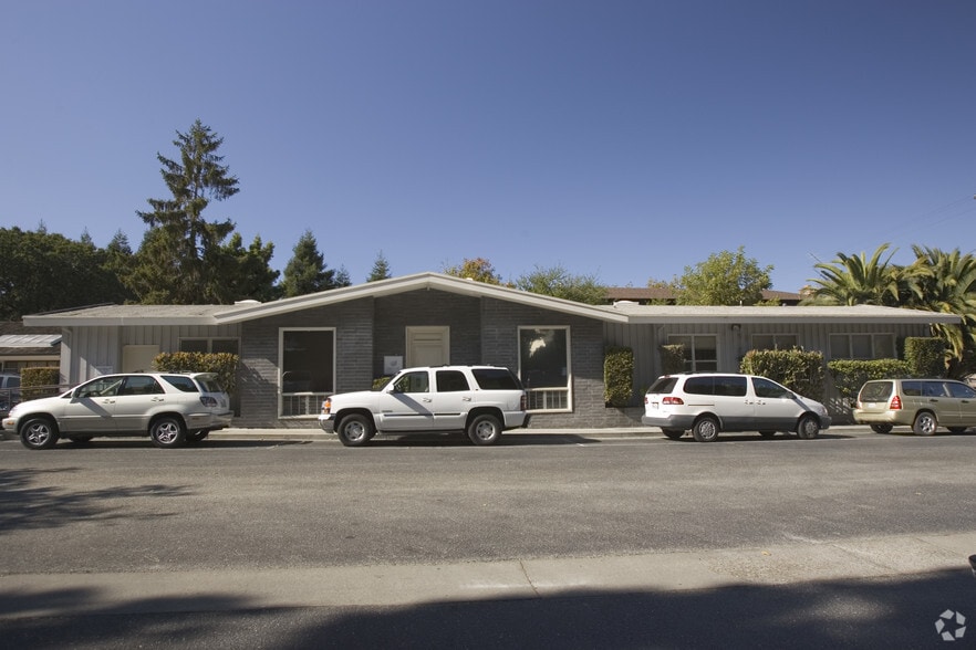 34 N San Mateo Dr, San Mateo, CA for lease - Building Photo - Image 2 of 4