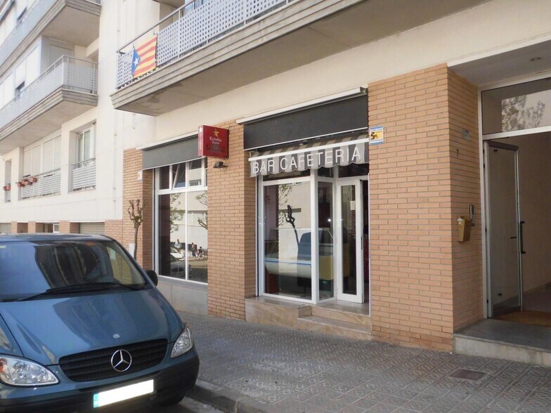 Immeuble residentiel dans Canet de Mar, Barcelona à vendre - Photo du bâtiment - Image 2 de 3