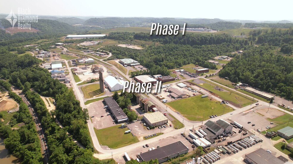 Morgantown Industrial Park-Phase I & II portefeuille de 7 propriétés à vendre sur LoopNet.ca - Vidéo sur l’inscription commerciale - Image 2 de 33