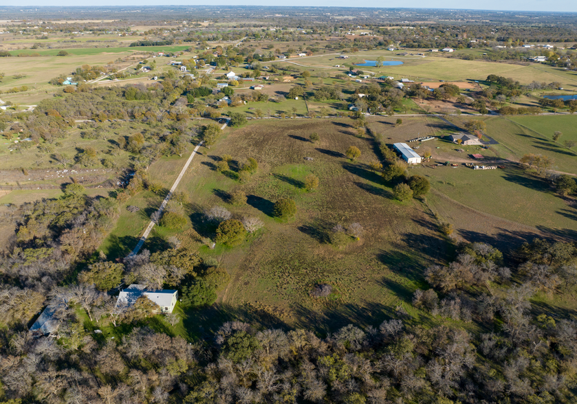 280 S Swanson Rd, Mineral Wells, TX à vendre - Photo du bâtiment - Image 3 de 7