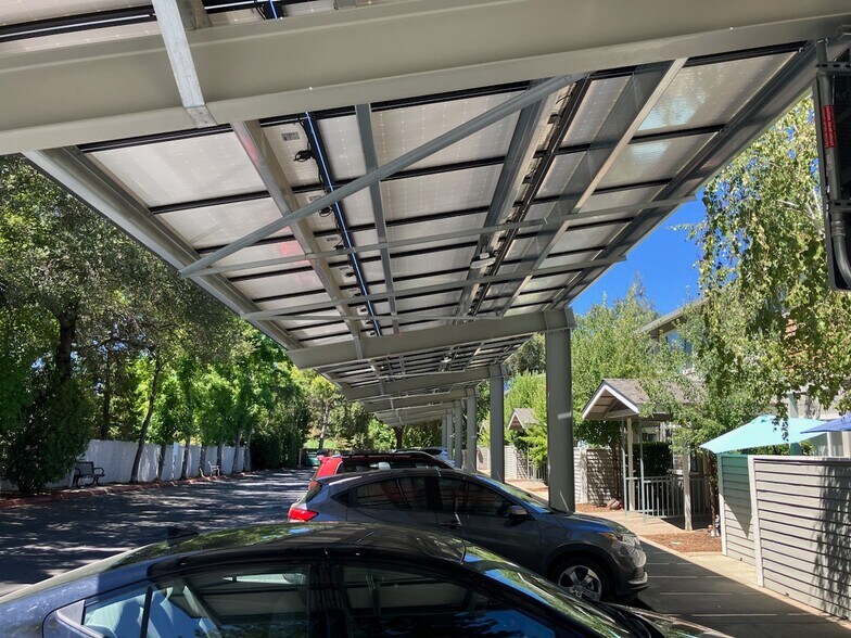 360 Sutter Hill Rd, Sutter Creek, CA à vendre - Photo du bâtiment - Image 2 de 11