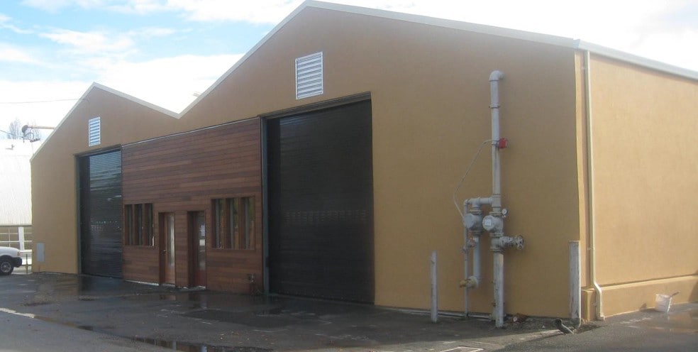 985 E San Carlos Ave, San Carlos, CA for lease - Building Photo - Image 1 of 10