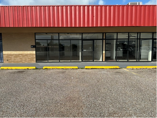 1209 N Virginia St, Port Lavaca, TX for lease Building Photo- Image 1 of 7