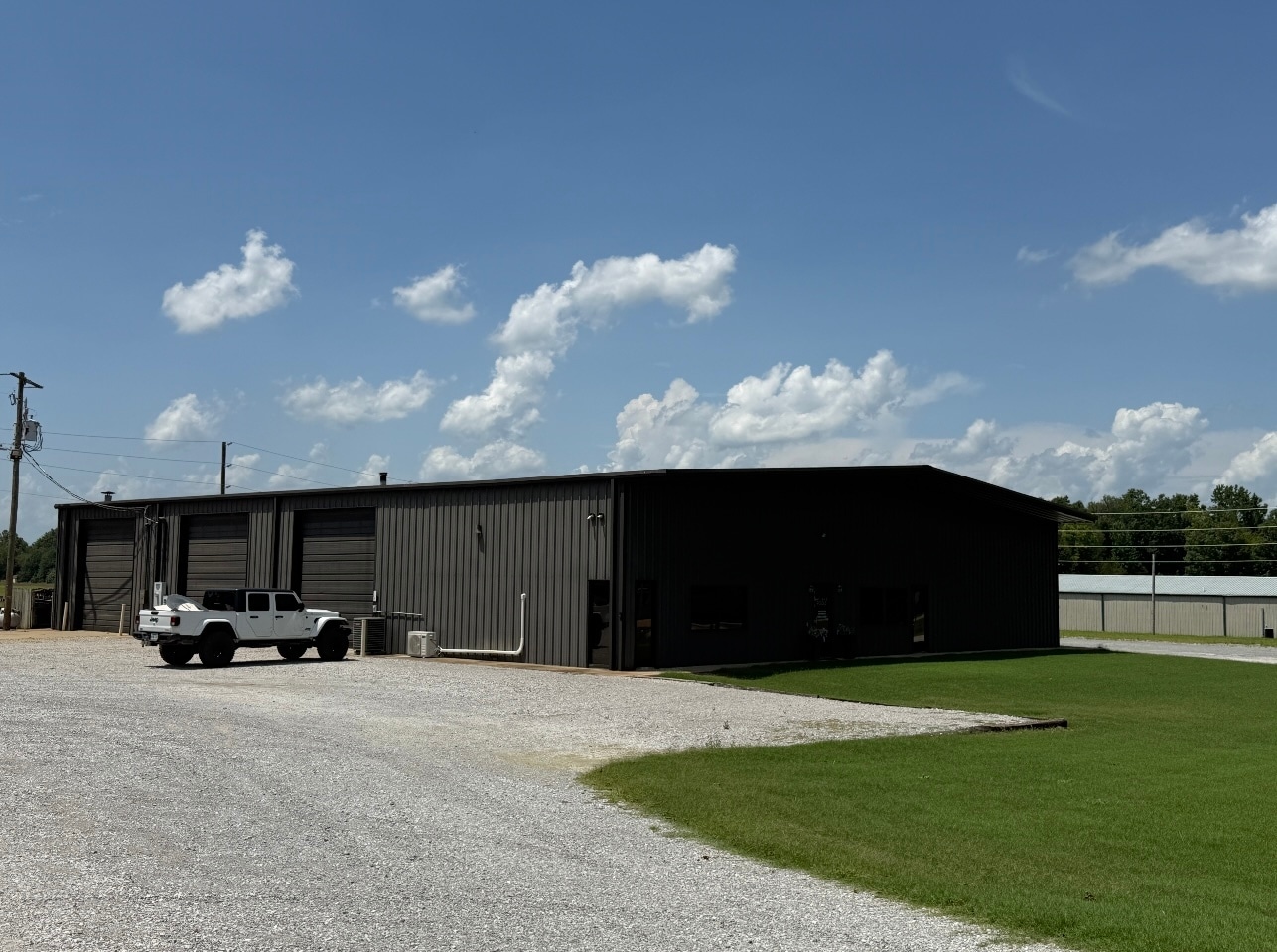 25 Mack St, Batesville, AR for lease Building Photo- Image 1 of 7