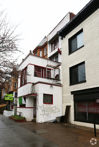 207 Florida Ave NW, Washington, DC à louer - Photo du bâtiment - Image 2 de 10