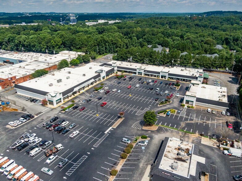 1425-1495 Roswell Rd, Marietta, GA à louer - Photo du bâtiment - Image 2 de 5