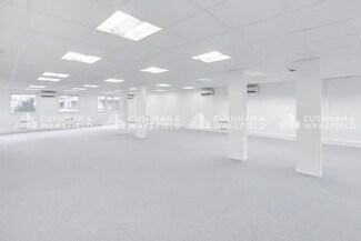 Plus de détails pour 25 Rue Greffülhe, Levallois-Perret - Bureau à louer