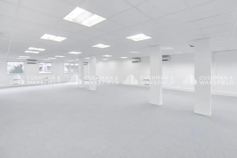 25 Rue Greffülhe, Levallois-Perret for lease Interior Photo- Image 1 of 8