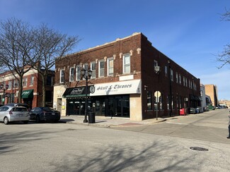 Plus de détails pour 109-111 E First St, Elmhurst, IL - Vente au détail à vendre