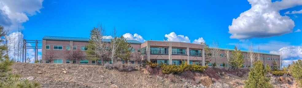 1777 SW Chandler Ave, Bend, OR à louer - Photo du bâtiment - Image 3 de 15