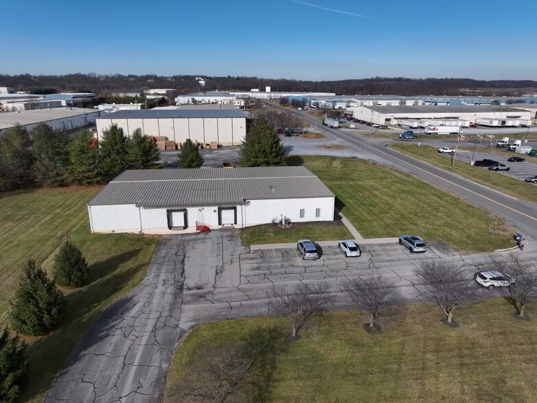 275 McGhee Rd, Winchester, VA for lease - Building Photo - Image 2 of 11