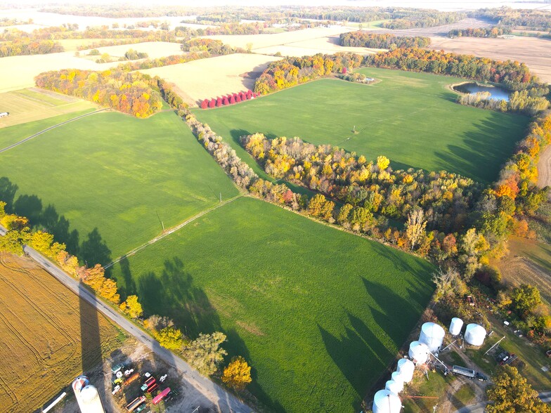 26201 Madison Rd, North Liberty, IN for sale - Primary Photo - Image 1 of 31