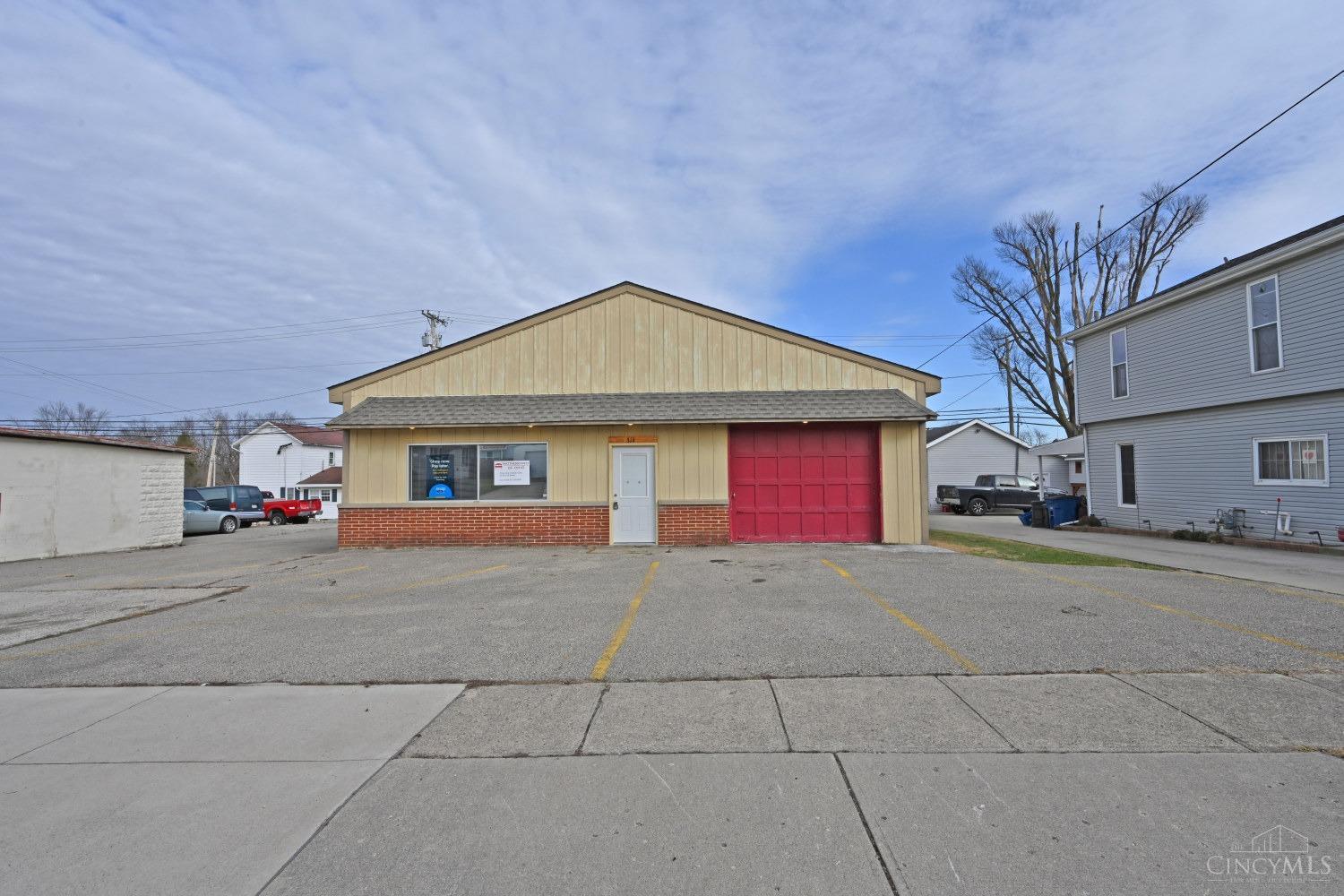 314 Chestnut St, Lewisburg, OH à vendre Photo du bâtiment- Image 1 de 1