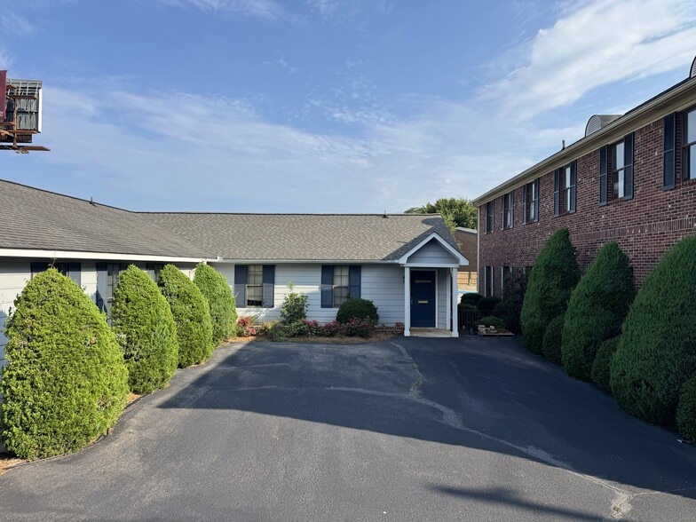 6160 St. Andrews Rd, Columbia, SC à vendre - Photo du bâtiment - Image 2 de 9