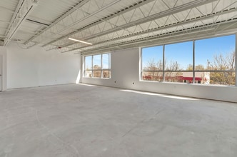 2533-2537 Far Hills Ave, Oakwood, OH à louer Photo intérieure- Image 1 de 5