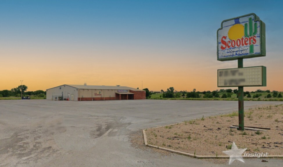 7602 SW Lee Blvd, Lawton, OK for sale Primary Photo- Image 1 of 1