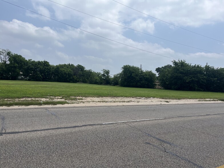 801 E Veterans Memorial Blvd, Killeen, TX for sale - Building Photo - Image 2 of 5