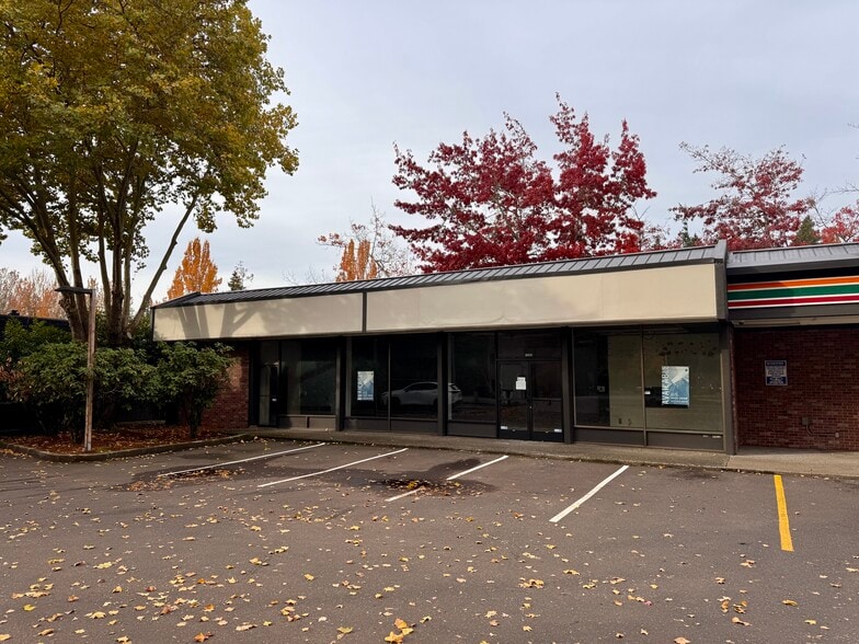 15483 Boones Ferry Rd, Lake Oswego, OR for lease - Building Photo - Image 1 of 2