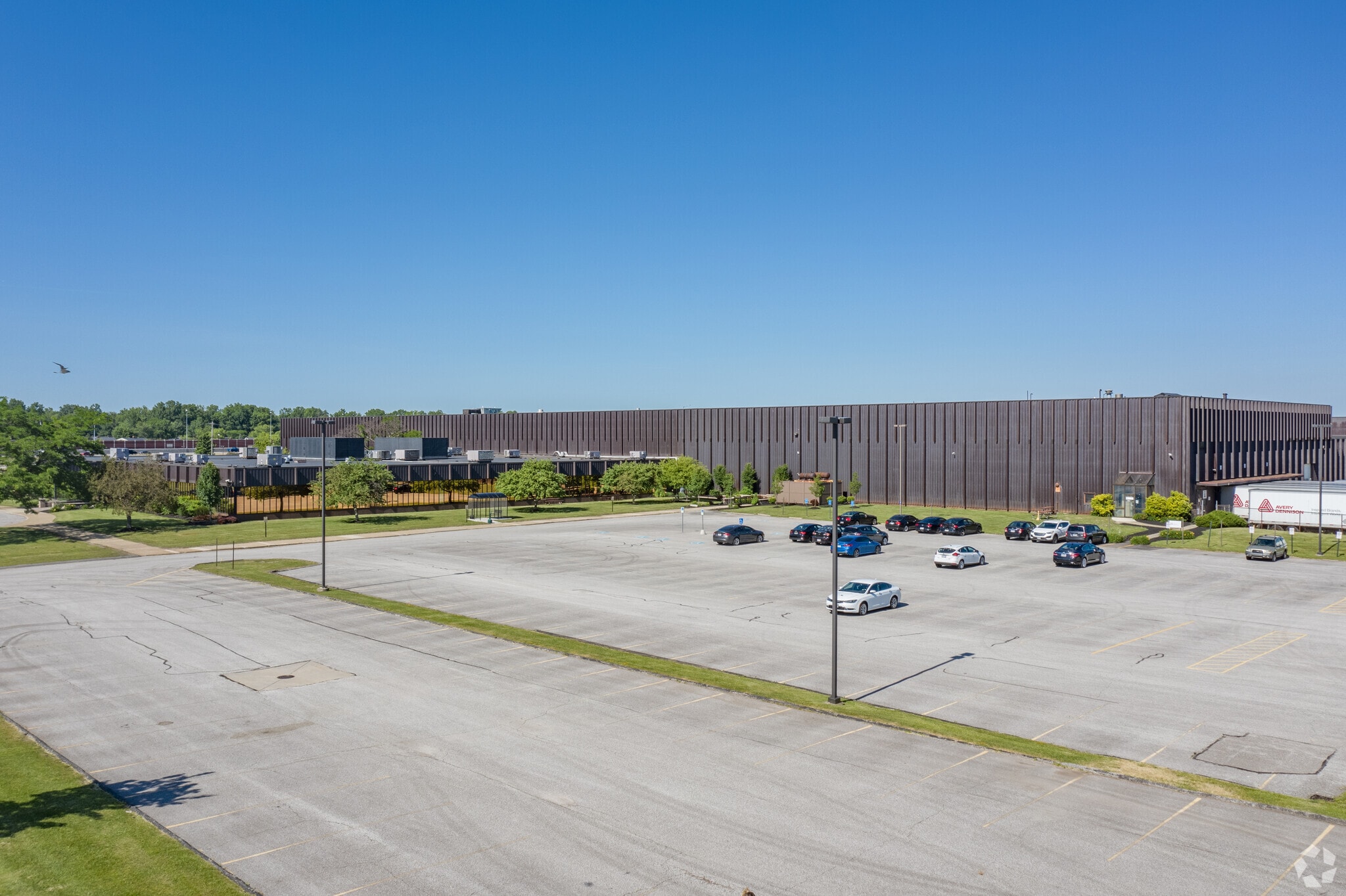 8100 Tyler Blvd, Mentor, OH for lease Building Photo- Image 1 of 15