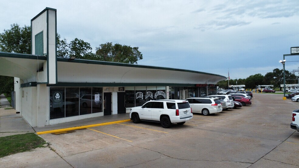 4802-4822 Martin Luther King Blvd, Houston, TX for lease - Building Photo - Image 3 of 7