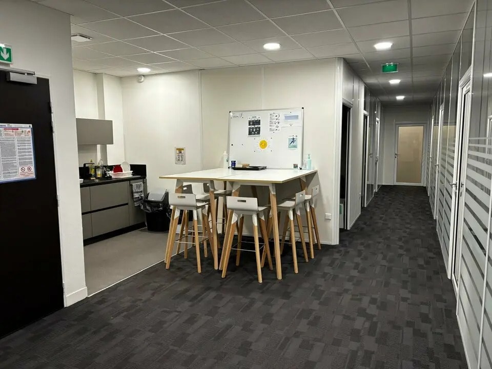 Office in Reims for lease Interior Photo- Image 1 of 9