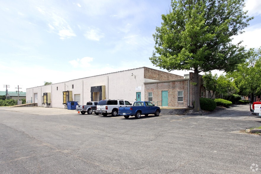 3585 Tree Court Industrial Blvd, Kirkwood, MO for sale - Primary Photo - Image 1 of 2