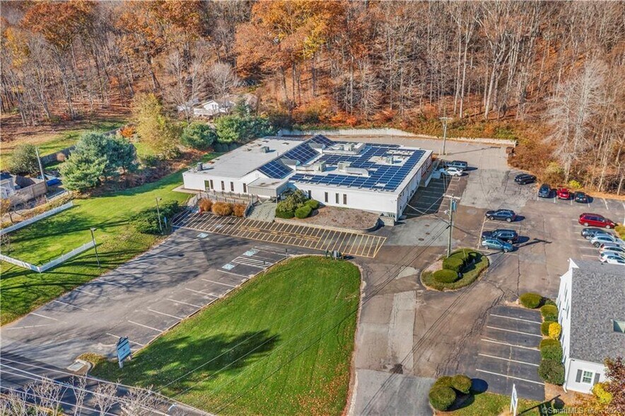 192 Westbrook Rd, Essex, CT à louer - Photo du bâtiment - Image 3 de 37