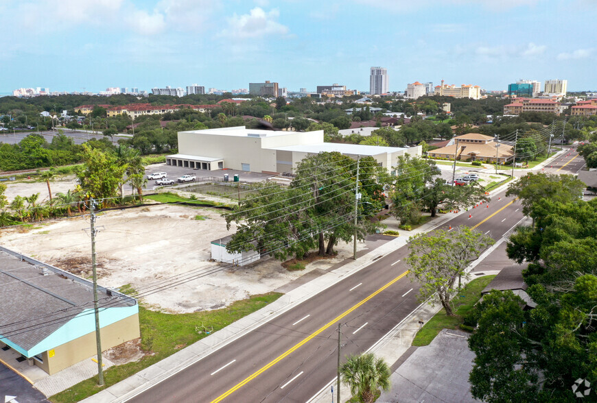 1100 S Myrtle Ave, Clearwater, FL for sale - Aerial - Image 1 of 1