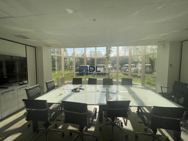Land in Garges-lès-Gonesse for lease - Interior Photo - Image 1 of 7