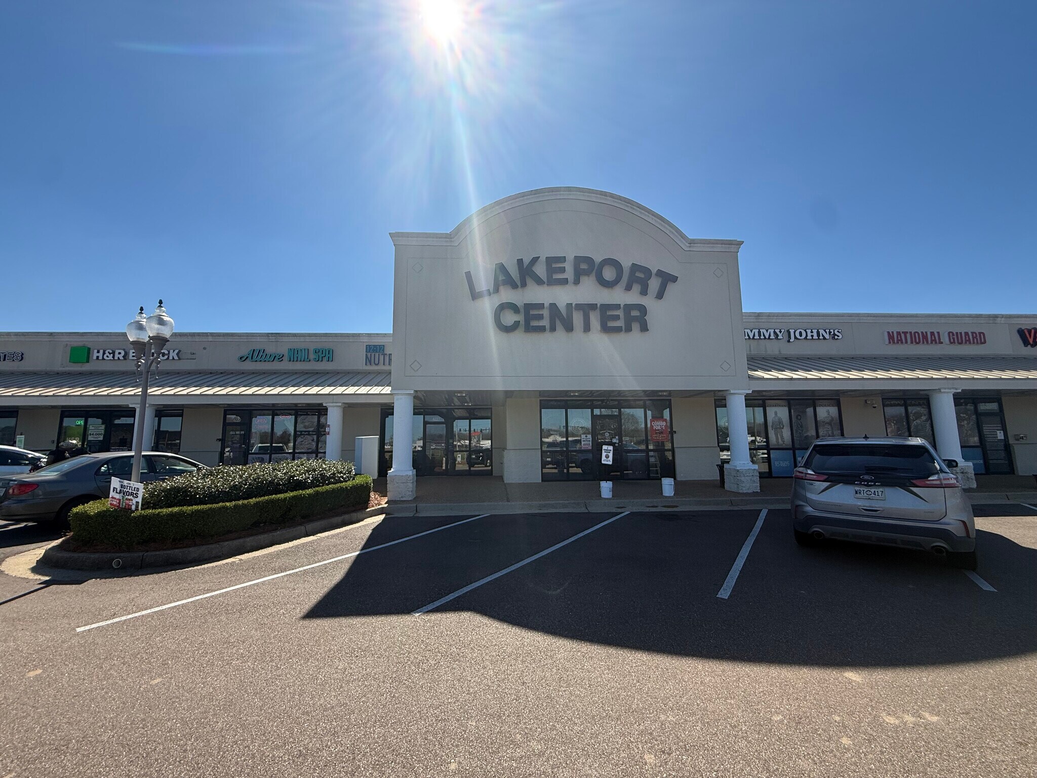 4205-4243 Lakeland Dr, Flowood, MS for lease Primary Photo- Image 1 of 3