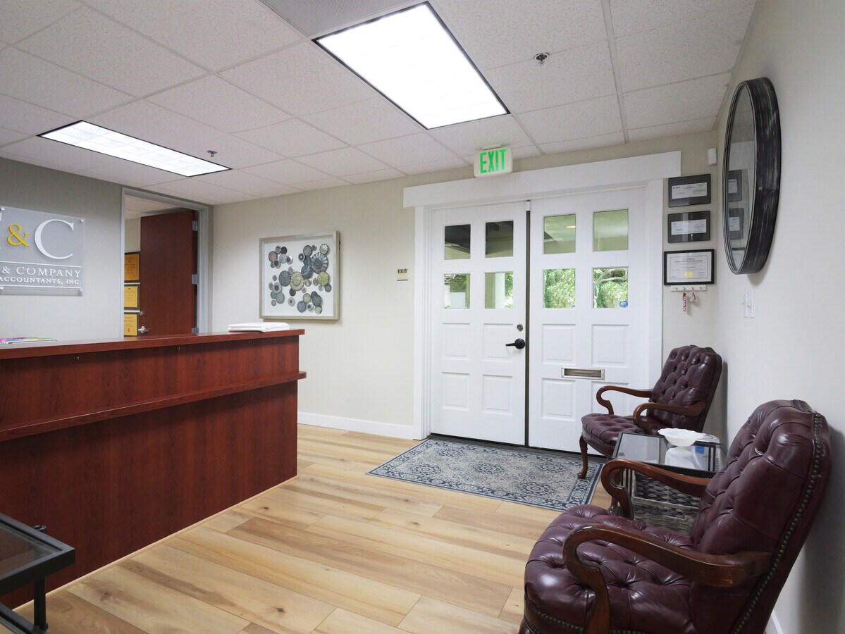 25550 Hawthorne Blvd, Torrance, CA 90505 - Unit 100 & 101 - - Interior Photo - Image 1 of 26