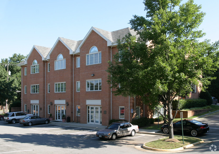 100 East St SE, Vienna, VA for lease - Building Photo - Image 2 of 11