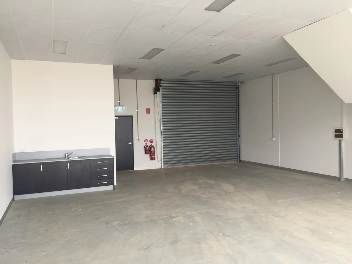 158 Chesterville Rd, Cheltenham for lease Interior Photo- Image 1 of 3