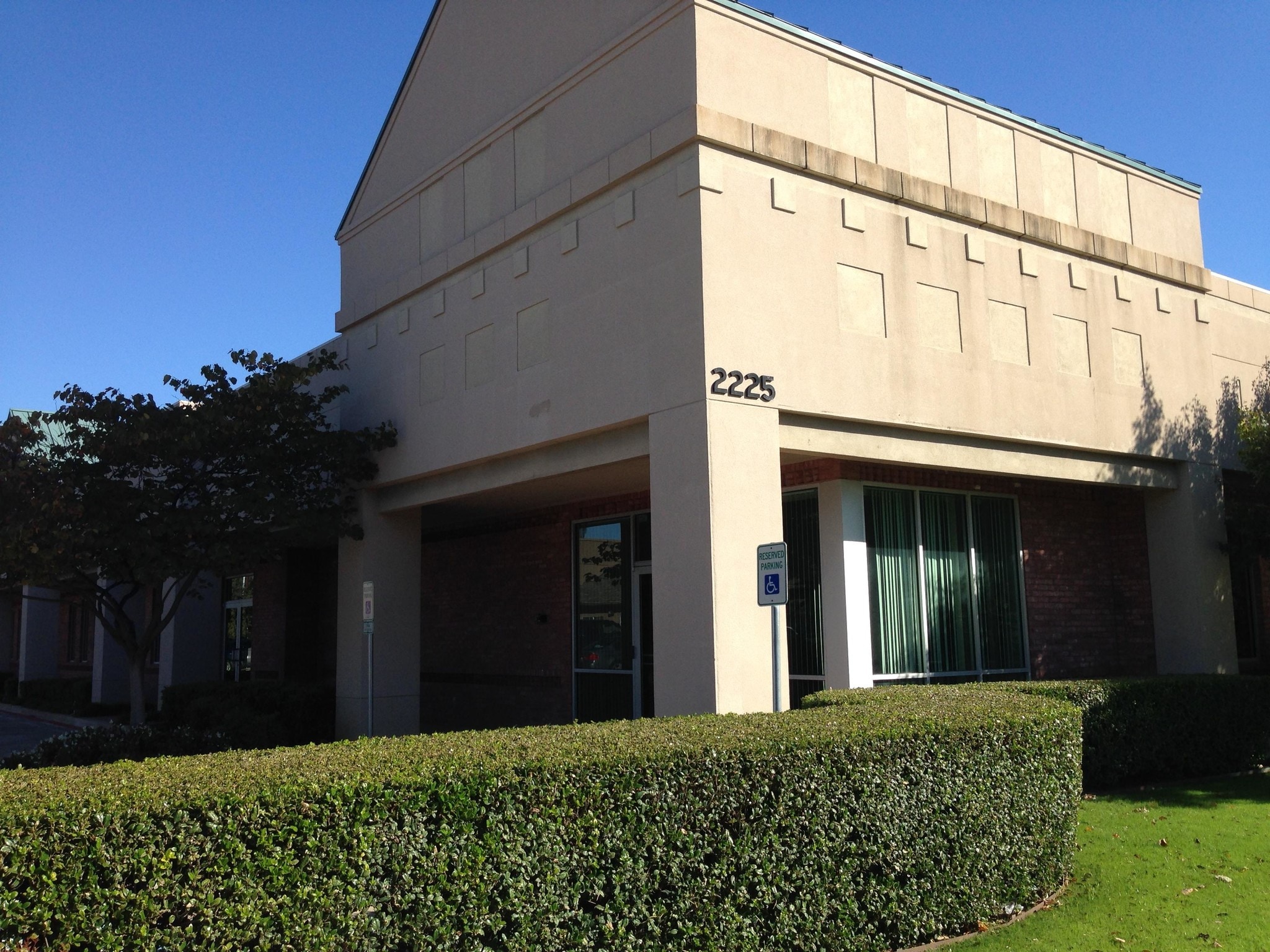 2225 Avenue J, Arlington, TX for sale Building Photo- Image 1 of 68