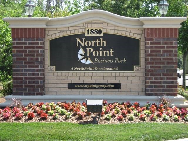 1880 W Oak Pky, Marietta, GA à louer - Photo du bâtiment - Image 3 de 7